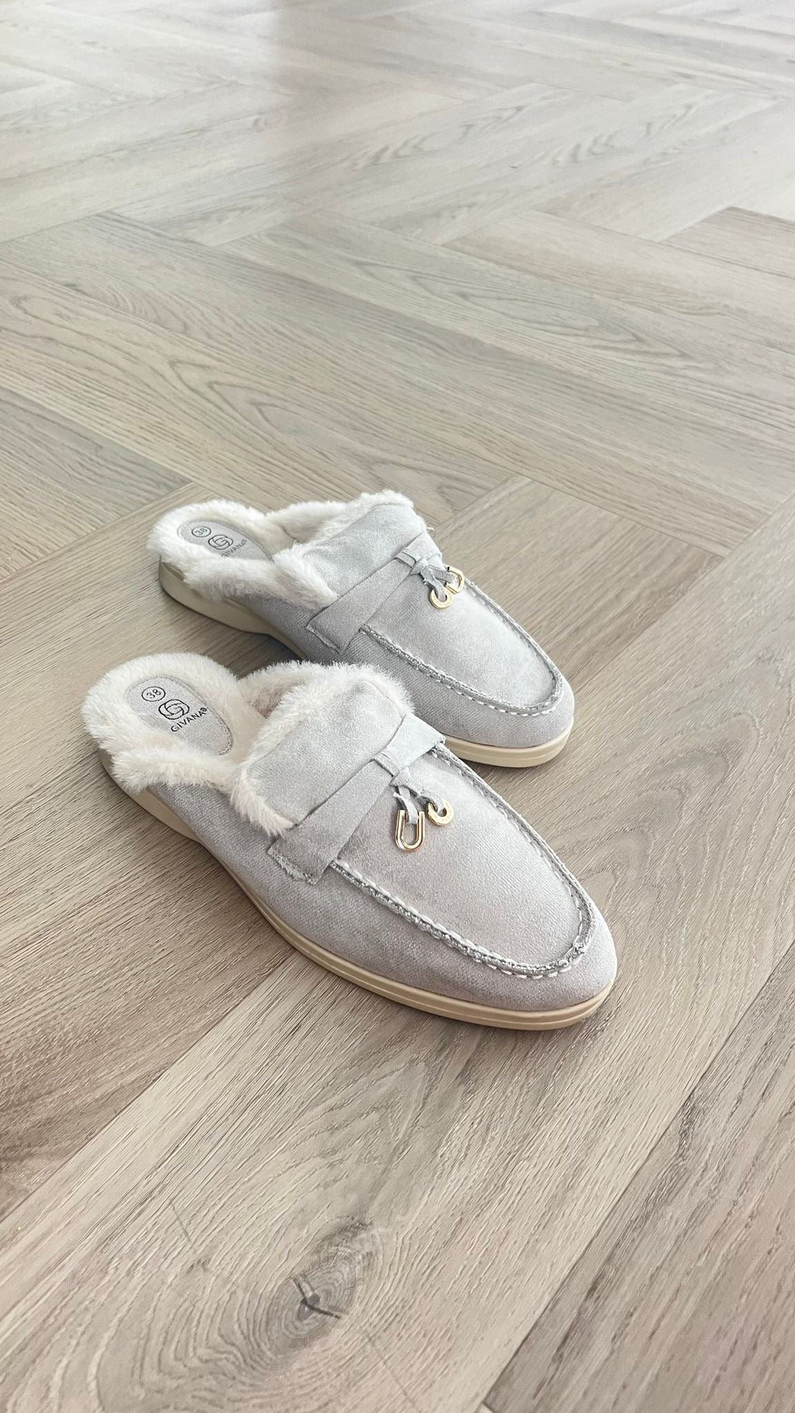 Loro Wool Slides Grey